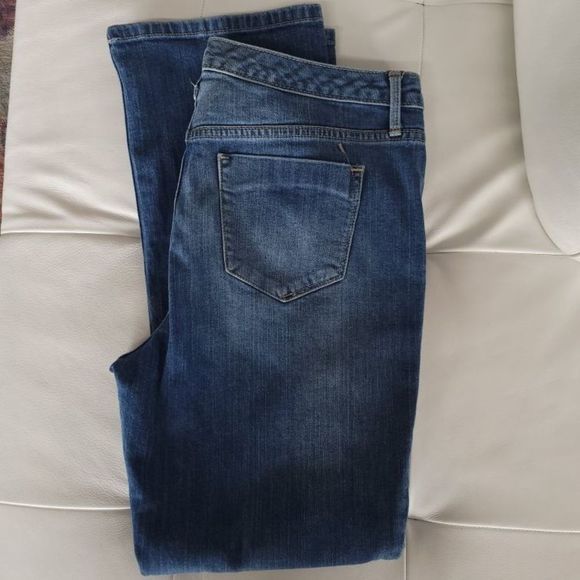 MOSSIMO Mid-Rise Curvy Bootcut Jeans Size 12 Short - Picture 4 of 5